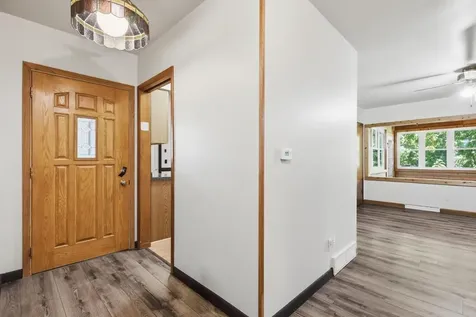 2636 6TH Street East Moline IL 61244