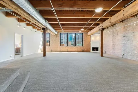 14 North Peoria Street Chicago IL 60607