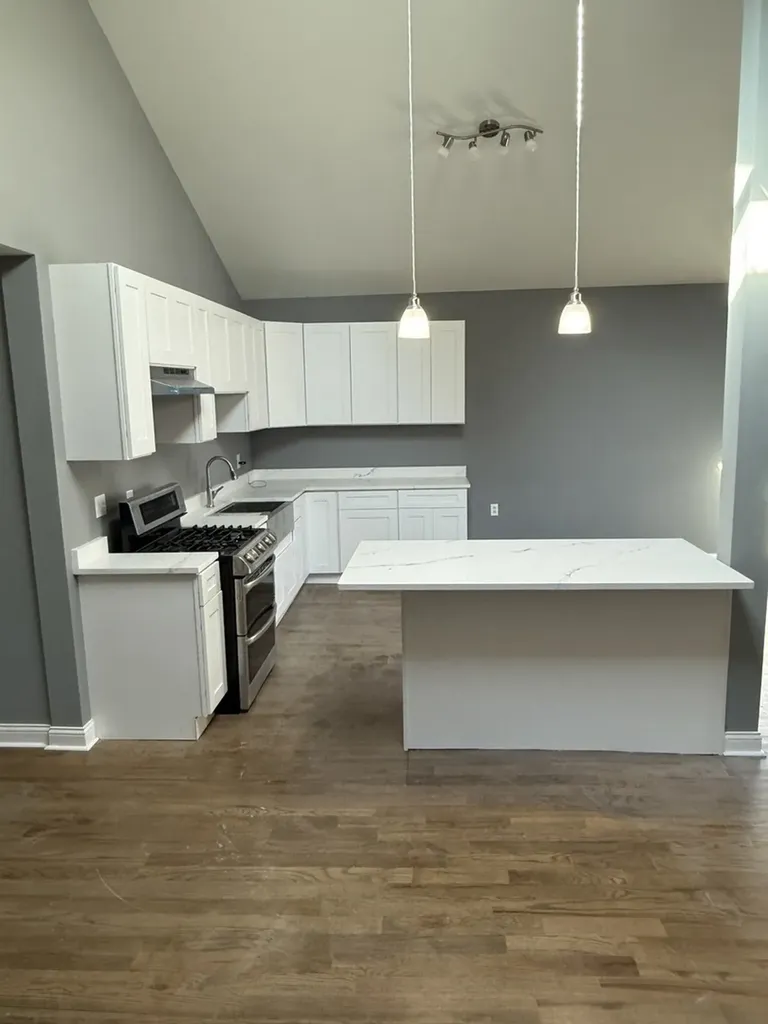 2123 Luther Avenue Lockport IL 60441