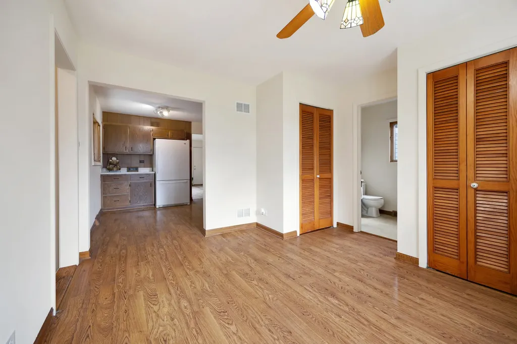 629 Inverness Road Lisle IL 60532
