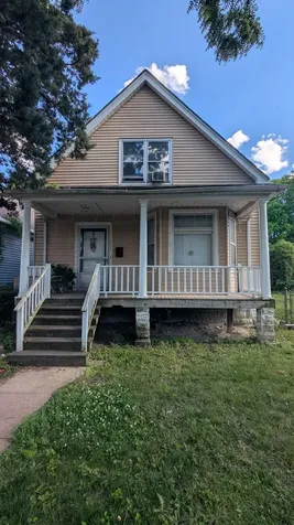 327 East 136th Place Chicago IL 60827