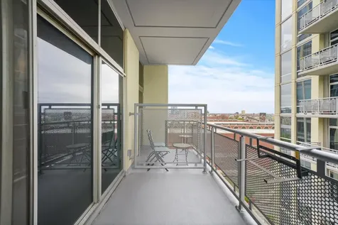700 North Larrabee Street Chicago IL 60654