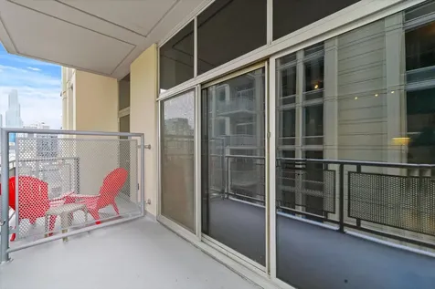 700 North Larrabee Street Chicago IL 60654
