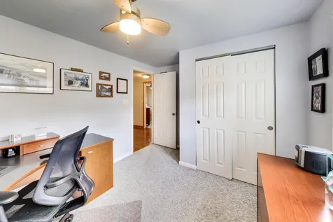 2006 North Elizabeth Drive Arlington Heights IL 60004