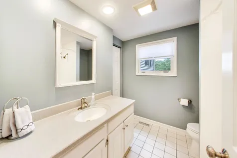 2006 North Elizabeth Drive Arlington Heights IL 60004