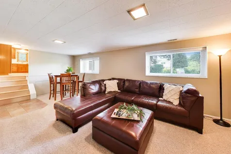 2006 North Elizabeth Drive Arlington Heights IL 60004
