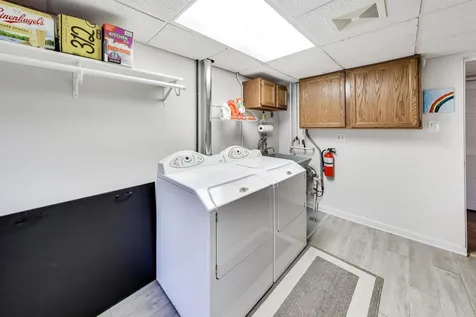2006 North Elizabeth Drive Arlington Heights IL 60004