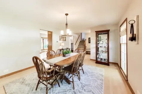 2006 North Elizabeth Drive Arlington Heights IL 60004