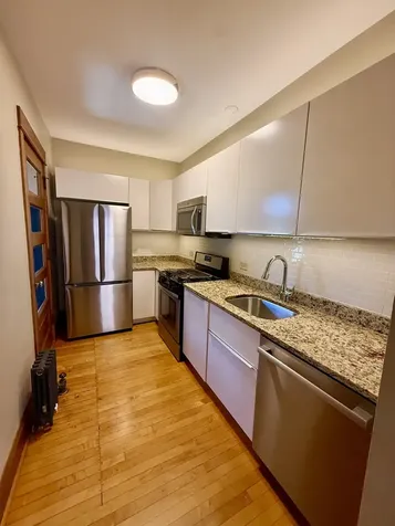 1414 West Farragut Avenue Chicago IL 60640