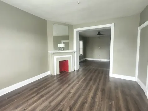 3019 East 80th Street Chicago IL 60617