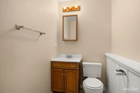 572 Oswego Drive Carol Stream IL 60188