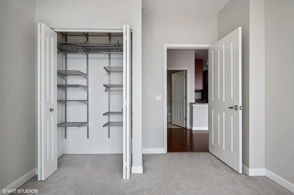 100 East 14th Street Chicago IL 60605