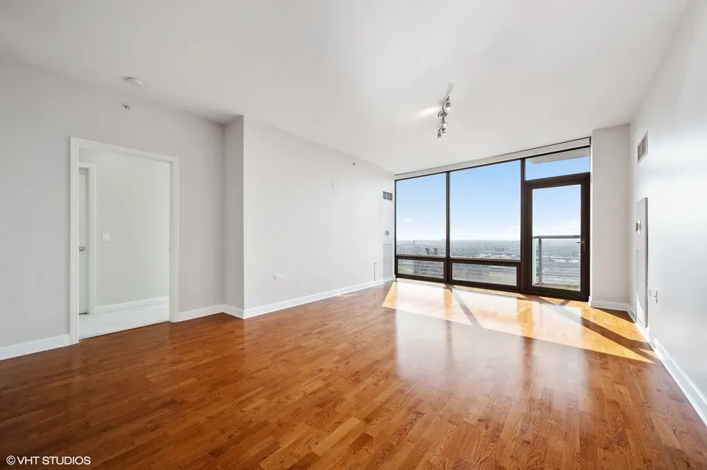 100 East 14th Street Chicago IL 60605