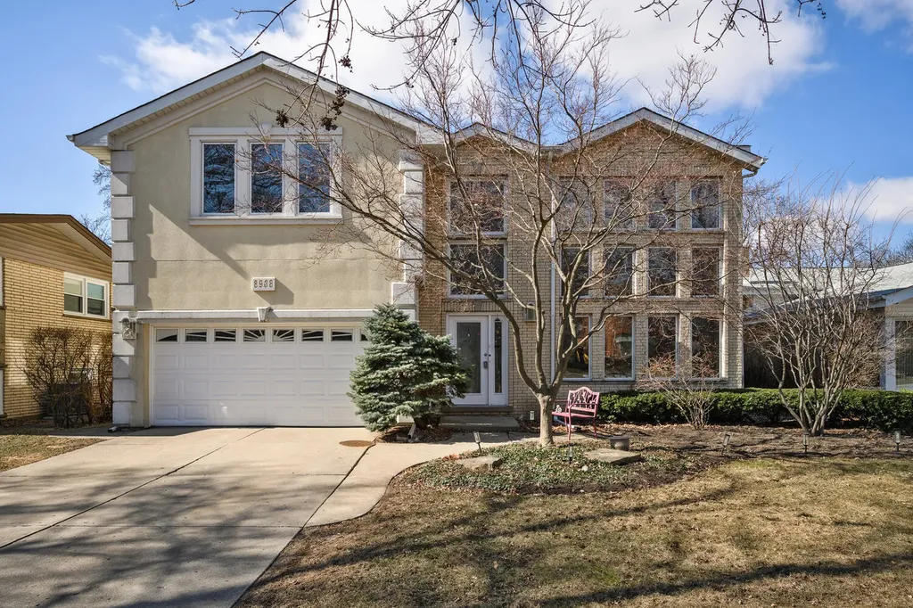 8938 Keeler Avenue Skokie IL 60076