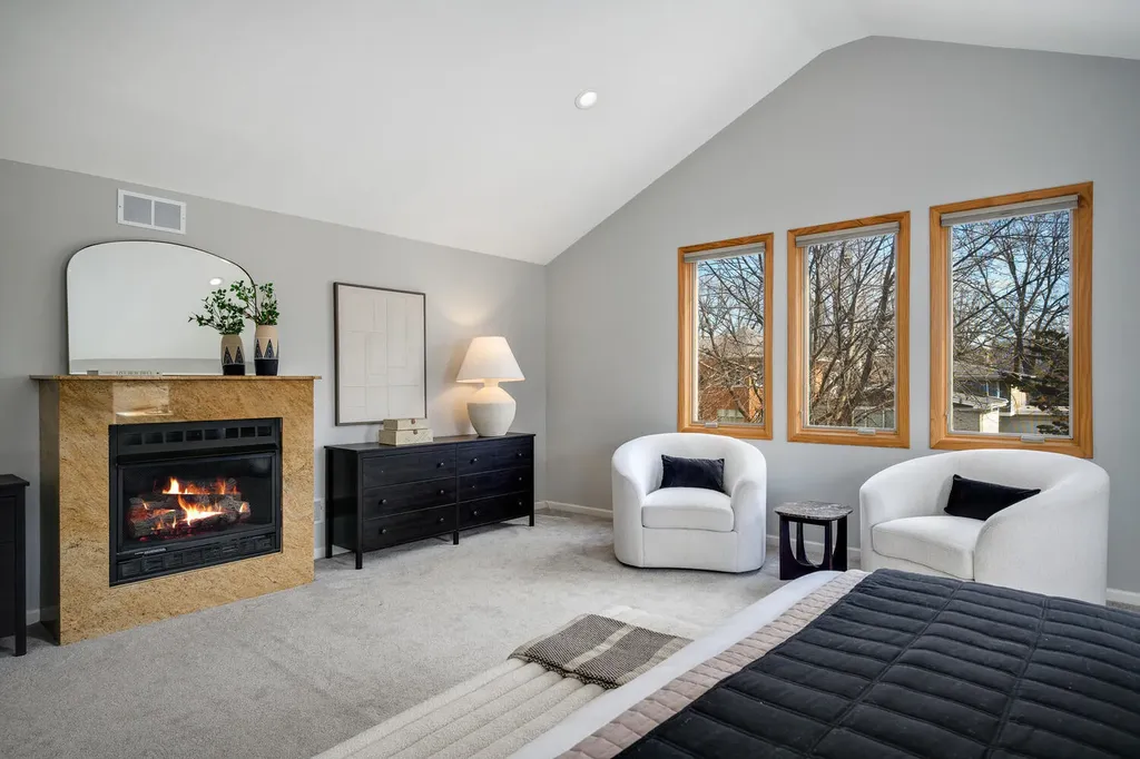 8938 Keeler Avenue Skokie IL 60076