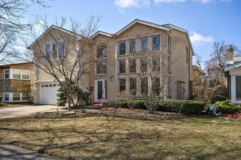 8938 Keeler Avenue Skokie IL 60076