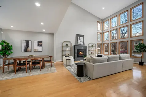 8938 Keeler Avenue Skokie IL 60076