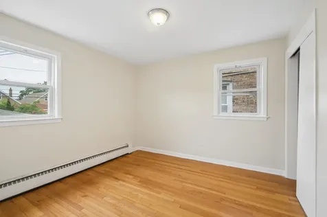 4736 South Tripp Avenue Chicago IL 60632