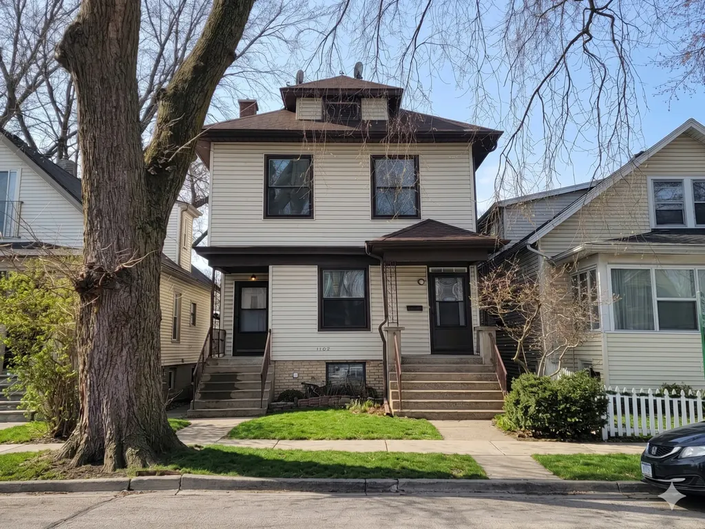 1122 Sherman Avenue Evanston IL 60202