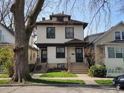 1122 Sherman Avenue Evanston IL 60202