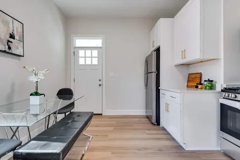 1122 Sherman Avenue Evanston IL 60202