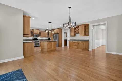 1082 Timber Edge Drive Morris IL 60450