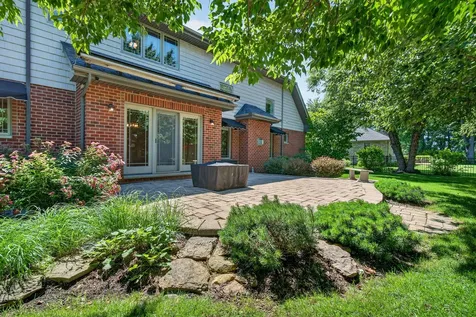 1082 Timber Edge Drive Morris IL 60450