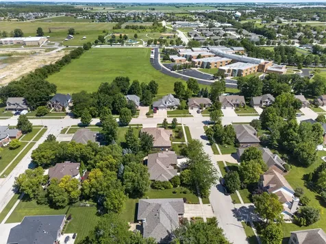 1082 Timber Edge Drive Morris IL 60450