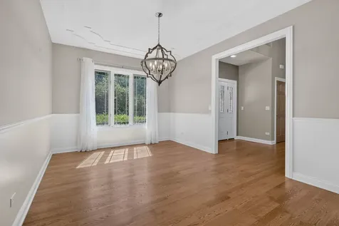 1082 Timber Edge Drive Morris IL 60450