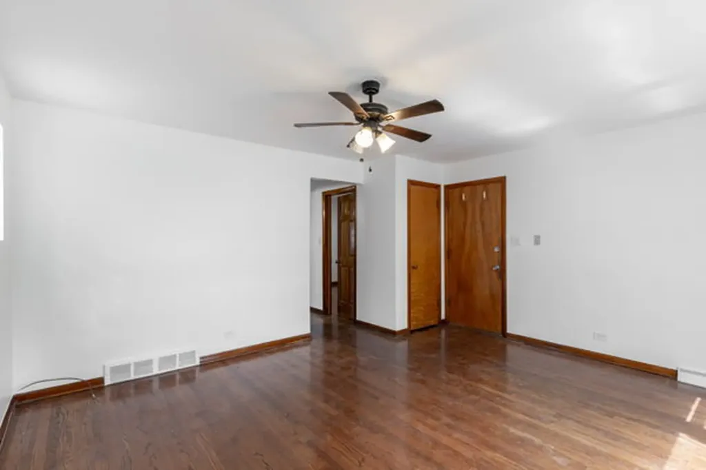 2166 North Moody Avenue Chicago IL 60639