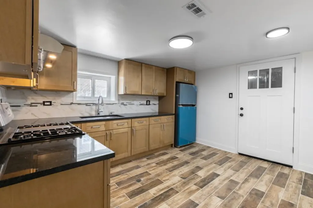 2166 North Moody Avenue Chicago IL 60639