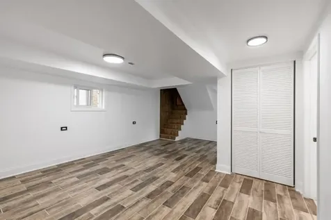 2166 North Moody Avenue Chicago IL 60639