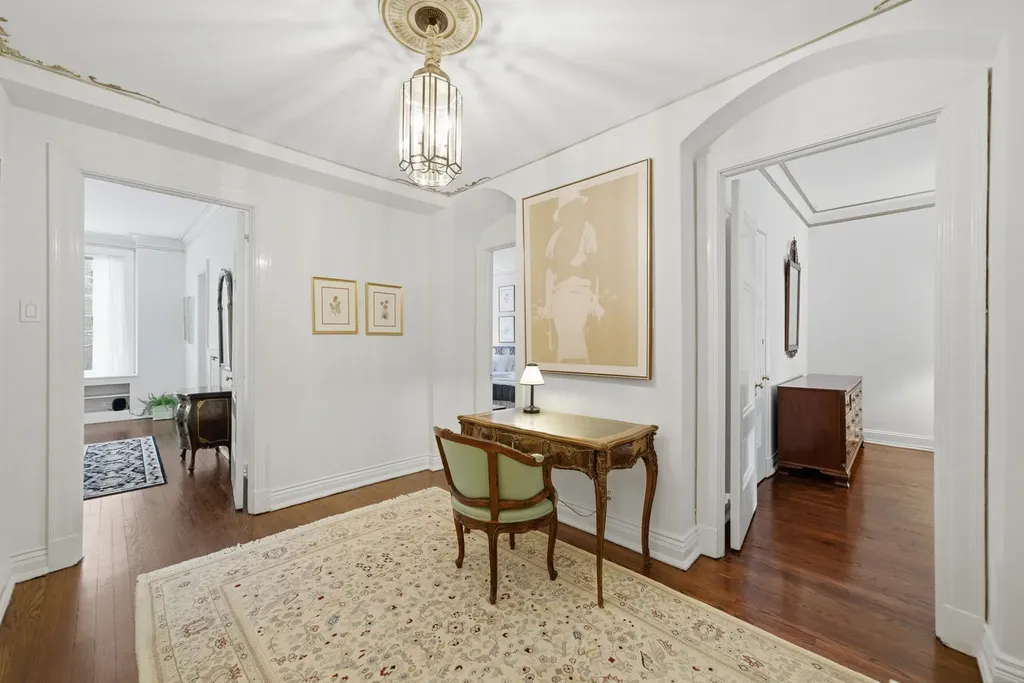 232 East Walton Place Chicago IL 60611