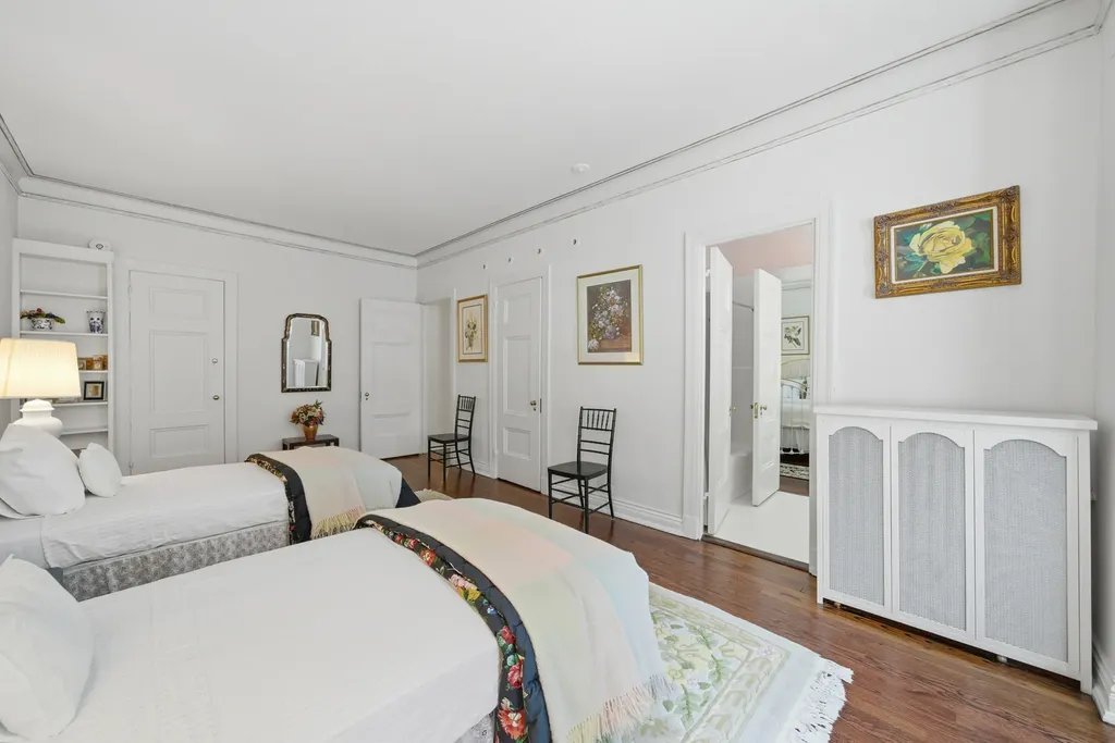 232 East Walton Place Chicago IL 60611