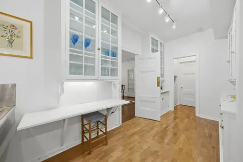 232 East Walton Place Chicago IL 60611