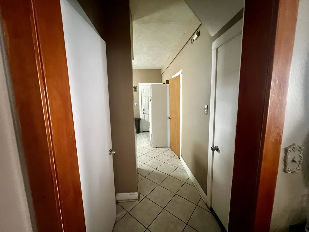 4155 North Francisco Avenue Chicago IL 60618