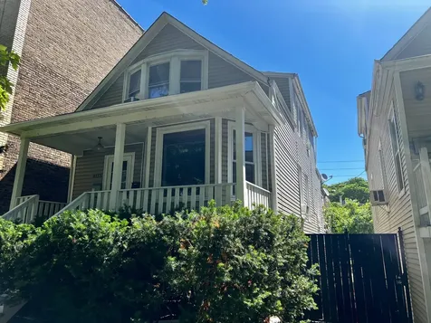 4155 North Francisco Avenue Chicago IL 60618