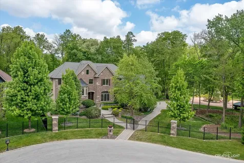 4779 Lees Court Oswego IL 60543