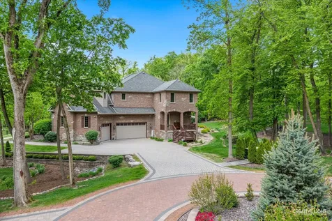 4779 Lees Court Oswego IL 60543