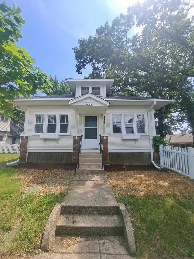 14407 Beacon Avenue Orland Park IL 60462