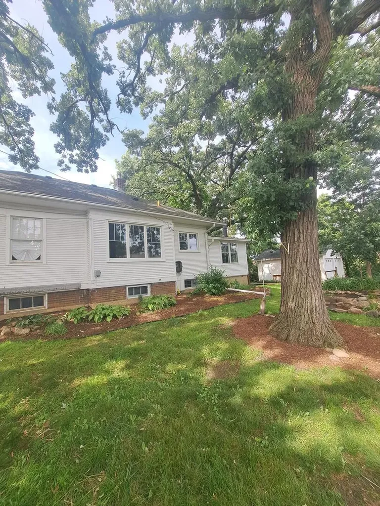 14407 Beacon Avenue Orland Park IL 60462
