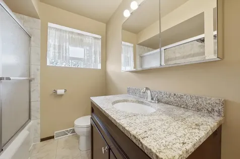 15201 Sunset Drive Dolton IL 60419