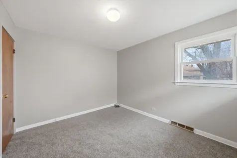 15201 Sunset Drive Dolton IL 60419