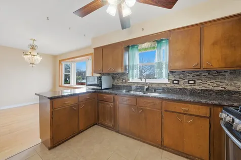 15201 Sunset Drive Dolton IL 60419