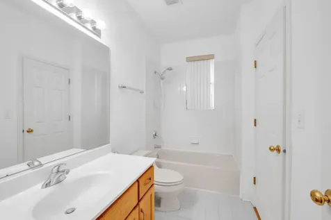 523 West Ruhl Road W Palatine IL 60074