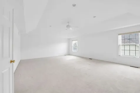 523 West Ruhl Road W Palatine IL 60074