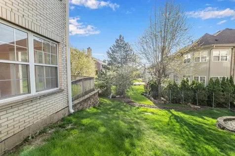 523 West Ruhl Road W Palatine IL 60074