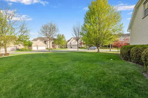 523 West Ruhl Road W Palatine IL 60074