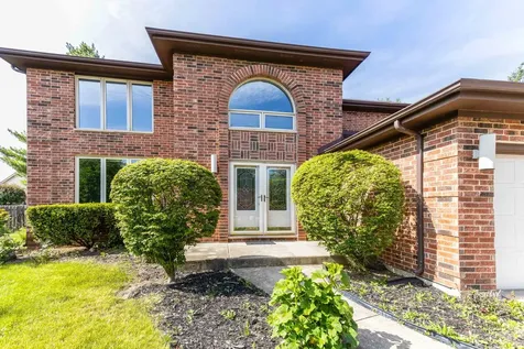 810 Edgemere Road Buffalo Grove IL 60089
