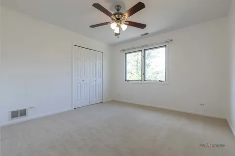 810 Edgemere Road Buffalo Grove IL 60089